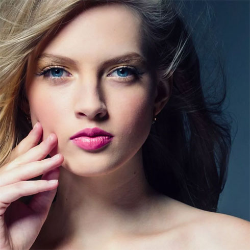 Forma facial cosmetic procedure